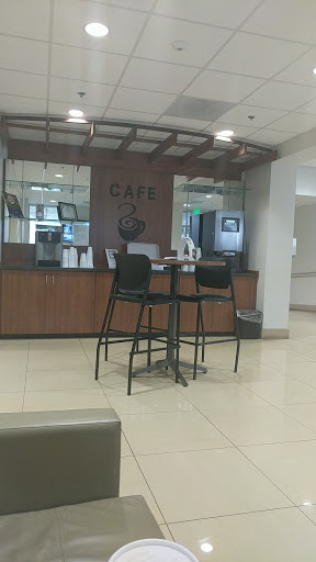 Toyota Dealer «Toyota Of Whittier», reviews and photos, 14577 Whittier Blvd, Whittier, CA 90605, USA