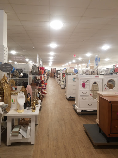 Department Store «HomeGoods», reviews and photos, 400 Cochituate Rd, Framingham, MA 01701, USA