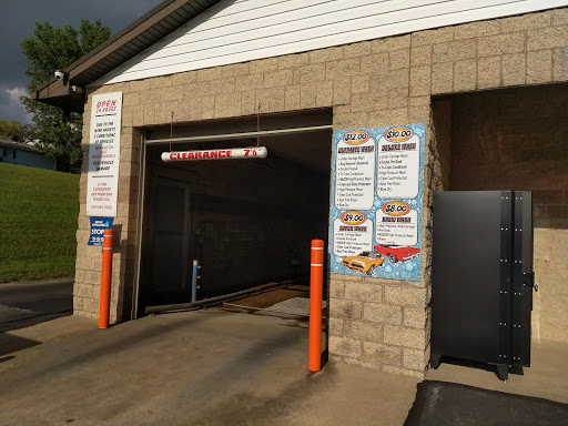 Mt. Olivet Car Wash en Wheeling