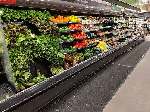 Department Store «Target», reviews and photos, 111 Pioneer Trail, Chaska, MN 55318, USA