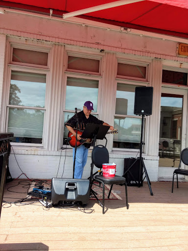 Non-Profit Organization «Earl Smith Strand Theatre», reviews and photos, 117 N Park Square, Marietta, GA 30060, USA