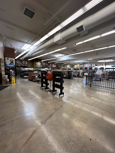 Pet Supply Store «Pet Food Express», reviews and photos, 9153 W Olympic Blvd, Beverly Hills, CA 90212, USA