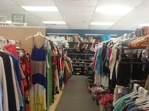 Thrift Store «Treasures Galore The Indoor Garage Sale Thrift Store», reviews and photos, 1964 Rahncliff Ct #800, Eagan, MN 55122, USA