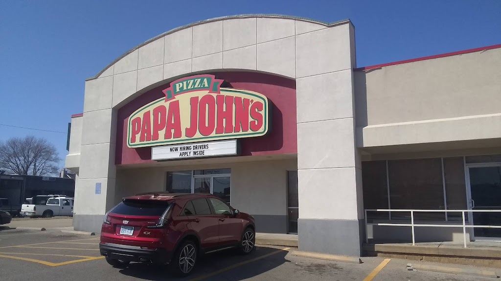 Papa Johns Pizza 67207