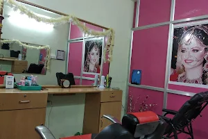 Rajini's Beauty Parlour image