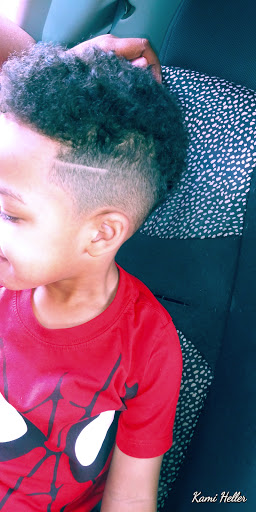 Barber Shop «Man Cave Cutz Barbershop», reviews and photos, 18230 E 9 Mile Rd, Eastpointe, MI 48021, USA