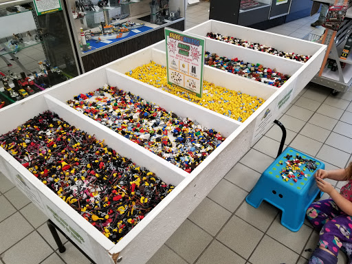 Toy Store «Bricks & Minifigs Salem-Keizer», reviews and photos, 3670 River Rd N, Keizer, OR 97303, USA