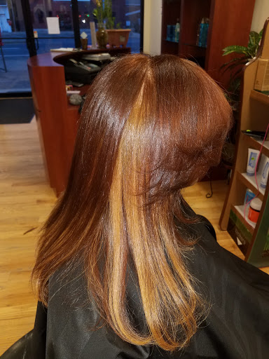 Beauty Salon «J J Dominican Beauty Salon», reviews and photos, 423 Eastern Blvd, Essex, MD 21221, USA