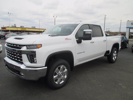 Chevrolet Dealer «Chandler Chevrolet», reviews and photos, 600 Clifty Dr, Madison, IN 47250, USA