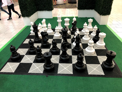 Shopping Mall «Westfield Fashion Square», reviews and photos, 14006 Riverside Dr, Sherman Oaks, CA 91423, USA