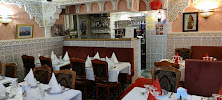Atmosphère du Restaurant L'Auberge Du Maroc à Meulan-en-Yvelines - n°8
