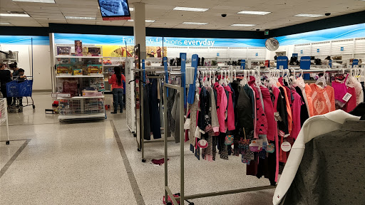 Clothing Store «Ross Dress for Less», reviews and photos, 4032 Grand Ave, Chino, CA 91710, USA