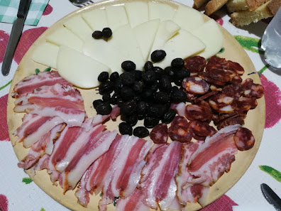 Alimentari D'Alò Via Trieste, 39, 88060 Sant'Andrea Apostolo dello Ionio CZ, Italia