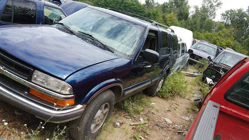 Auto Parts Store «Fenton Auto Salvage», reviews and photos, 1200 Torrey Rd, Fenton, MI 48430, USA