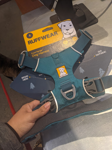 Pet Supply Store «Pet Food Express», reviews and photos, 2531 Fair Oaks Blvd, Sacramento, CA 95825, USA