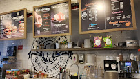 Atmosphère du Restauration rapide BAGELSTEIN • Bagels & Coffee shop à Paris - n°6