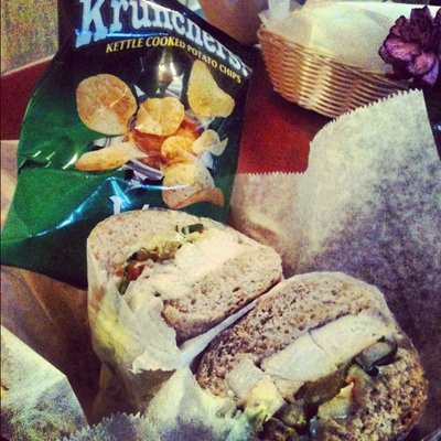 Coffee Shop «Bridgeport Coffeehouse», reviews and photos, 3101 S Morgan St, Chicago, IL 60608, USA