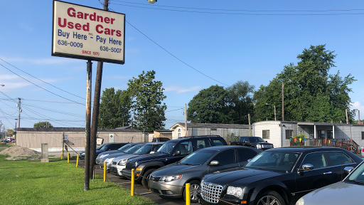Used Car Dealer «Gardner Used Cars», reviews and photos, 2700 7th Street Rd, Louisville, KY 40215, USA