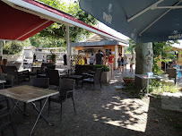 Atmosphère du Restaurant Côté Lac à Chens-sur-Léman - n°17