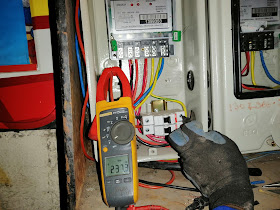 Reparación y repuestos Multisertec Electricista