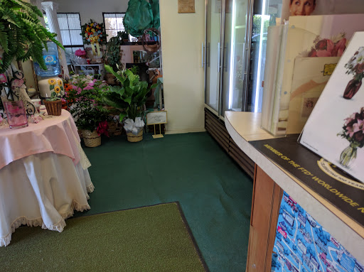 Florist «Contreras Flowers & Gifts», reviews and photos, 817 Main St, Schertz, TX 78154, USA