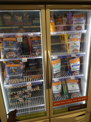 Pet Supply Store «PetSmart», reviews and photos, 105 Wagner Rd, Monaca, PA 15061, USA