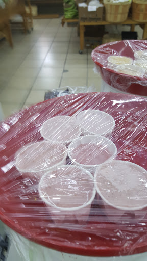 Pizza Delivery «First Harvest Produce and Pizza», reviews and photos, 1400 Seminole Blvd, Largo, FL 33770, USA