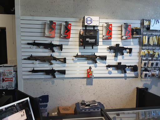 Gun Shop «Naples Gun Range & Emporium», reviews and photos, 4651 Mercantile Ave, Naples, FL 34104, USA