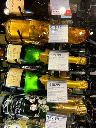 Liquor Store «ABC Fine Wine & Spirits», reviews and photos, 9894 Glades Rd, Boca Raton, FL 33434, USA