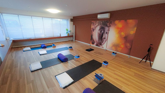 Rezensionen über Reviving Yoga Aydin in Allschwil - Yoga-Studio