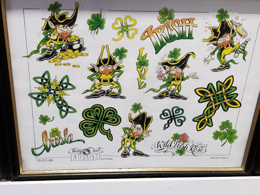 Tattoo Shop «Aces & Eights Tattoo Shop», reviews and photos, 6846 Park Blvd N, Pinellas Park, FL 33781, USA