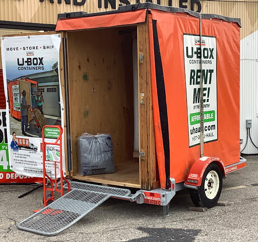 Truck Rental Agency «U-Haul at N Irby St», reviews and photos, 369 N Irby St, Florence, SC 29501, USA