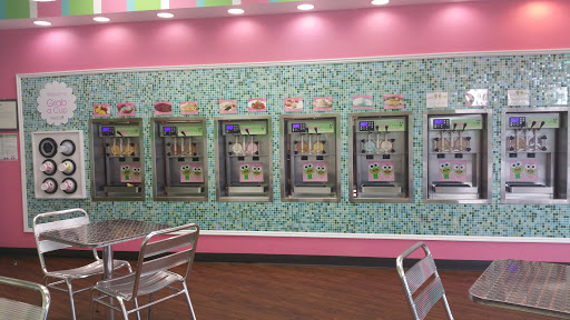 Frozen Yogurt Shop «Sweet Frog», reviews and photos, 4871 US-90, Pace, FL 32571, USA