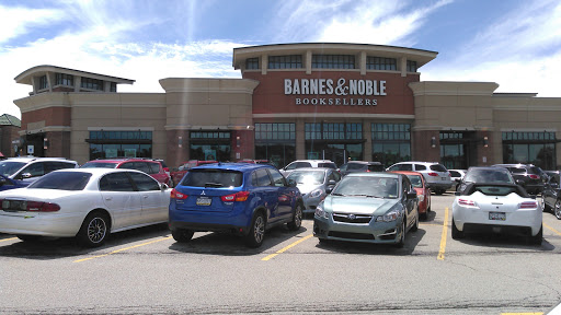 Barnes & Noble, 700 Mall Cir Dr, Monroeville, PA 15146, USA, 