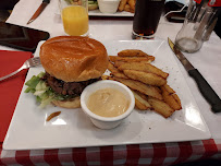 Plats et boissons du Restaurant de hamburgers Terroir & Burger à Paris - n°20