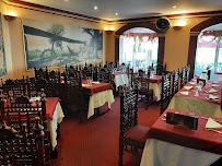 Atmosphère du Restaurant indien Le Taj à Six-Fours-les-Plages - n°2