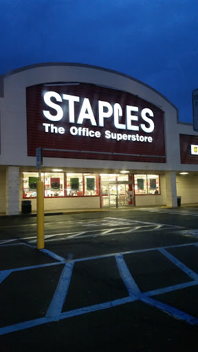 Office Supply Store «Staples», reviews and photos, 3701 Vestal Pkwy E, Vestal, NY 13850, USA