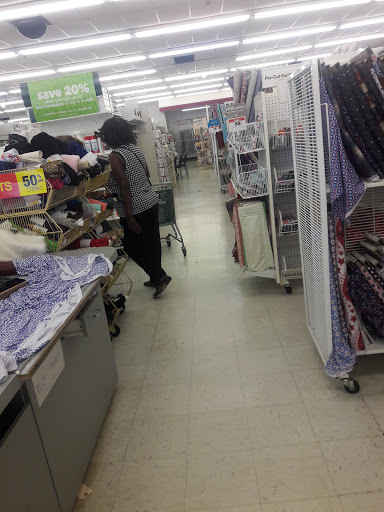 Fabric Store «Jo-Ann Fabrics and Crafts», reviews and photos, 1733 Parkview Dr #15-a, Chesapeake, VA 23320, USA