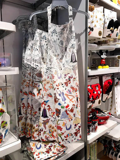 Toy Store «Disney Store», reviews and photos, 564 Great Northern Shop Center, North Olmsted, OH 44070, USA