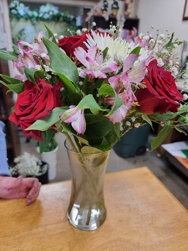 Florist «Village Florist», reviews and photos, 49 Main St, Toms River, NJ 08753, USA