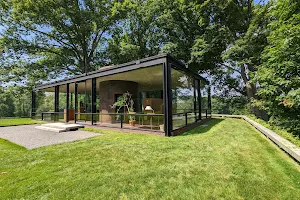 The Glass House, National Trust for Historic Preservation image
