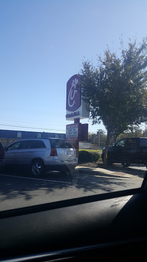 Fast Food Restaurant «Chick-fil-A», reviews and photos, 1706 W Ehringhaus St, Elizabeth City, NC 27909, USA