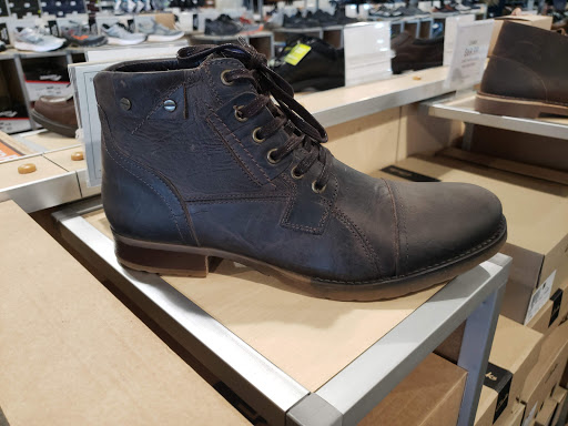 Shoe Store «DSW Designer Shoe Warehouse», reviews and photos, 8506 E 71st St, Tulsa, OK 74133, USA