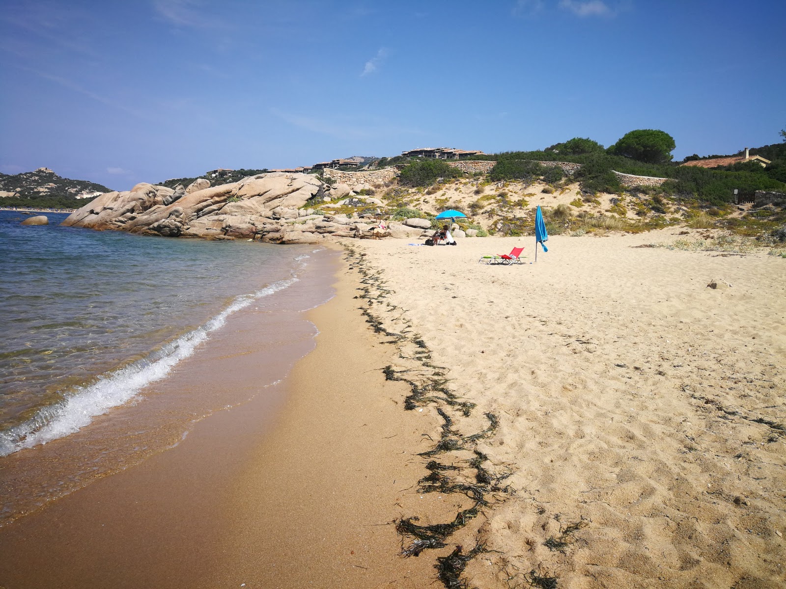 Foto de Spiaggia Su Sarrale II e o assentamento