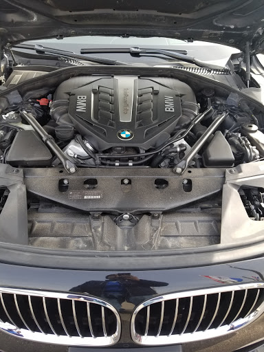 Car Dealer «Big Three Auto Sales», reviews and photos, 17020 East 8 Mile Road, Detroit, MI 48205, USA