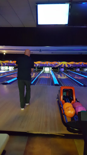 Bowling Alley «AMF Auburn Lanes», reviews and photos, 719 Opelika Rd, Auburn, AL 36830, USA