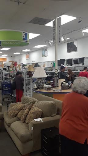 Thrift Store «Goodwill Retail Store & Donation Center», reviews and photos