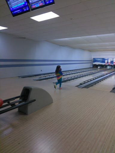 Bowling Alley «Rolling Meadow Lanes», reviews and photos, 3304 Zuck Rd, Erie, PA 16506, USA