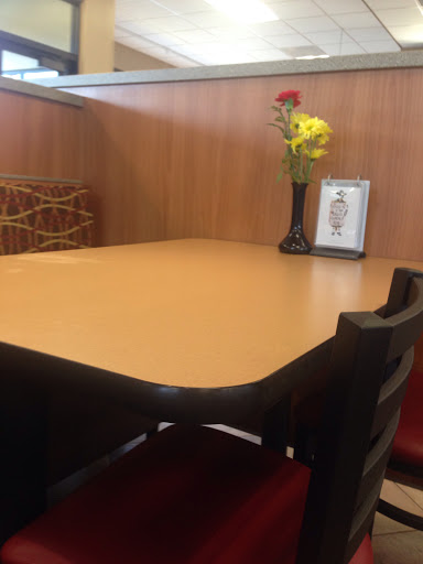 Fast Food Restaurant «Chick-fil-A», reviews and photos, 25 Hazard Ave, Enfield, CT 06082, USA