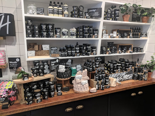 Cosmetics Store «Lush», reviews and photos, 708 NW 23rd Ave, Portland, OR 97210, USA